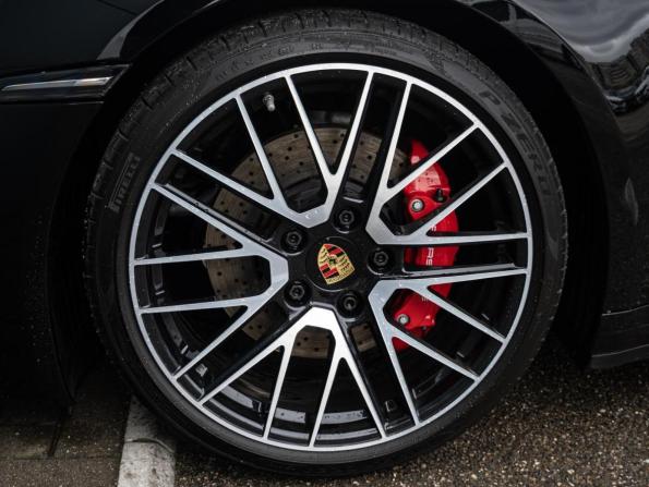 Porsche 911 VIII (992) с пробегом 2021 года, цена 15 400 000 рублей, 26765 км, купе, Автокод Объявления
