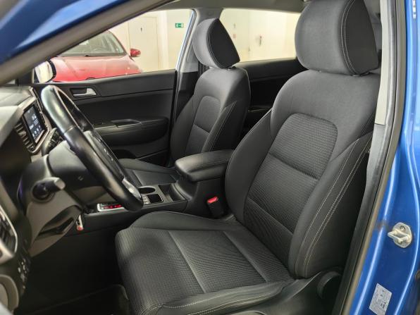 Kia Sportage IV Рестайлинг с пробегом 2018 года, цена 1 985 000 рублей, 140000 км, внедорожник, Автокод Объявления