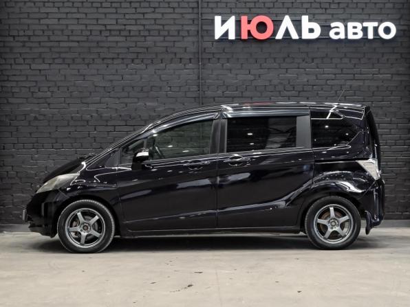 Honda Freed I Рестайлинг с пробегом 2012 года, цена 995 000 рублей, 209749 км, компактвэн, Автокод Объявления