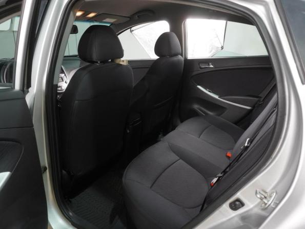 Hyundai Solaris I с пробегом 2013 года, цена 969 000 рублей, 142241 км, седан, Автокод Объявления