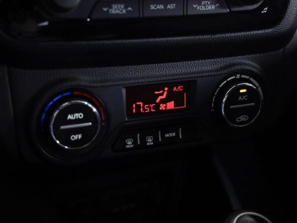 Kia Rio III с пробегом 2013 года, цена 689 000 рублей, 295000 км, хэтчбек, Автокод Объявления