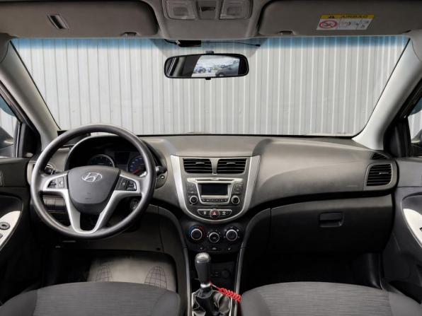 Hyundai Solaris I Рестайлинг с пробегом 2014 года, цена 837 000 рублей, 125881 км, хэтчбек, Автокод Объявления