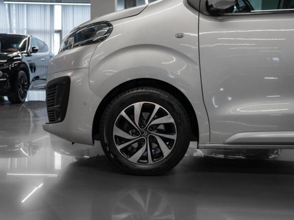 Citroen SpaceTourer I с пробегом 2017 года, цена 2 220 000 рублей, 279882 км, минивэн, Автокод Объявления