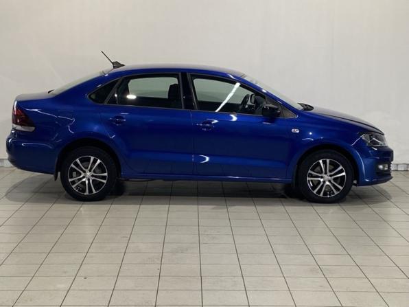 Volkswagen Polo V Рестайлинг с пробегом 2019 года, цена 1 525 000 рублей, 56360 км, седан, Автокод Объявления