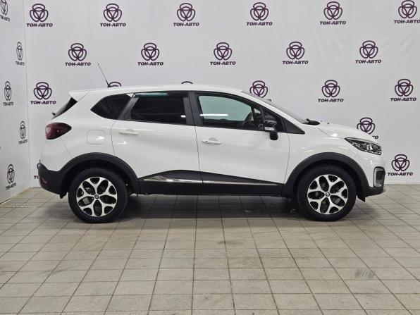 Renault Kaptur I с пробегом 2017 года, цена 1 177 000 рублей, 159775 км, внедорожник, Автокод Объявления