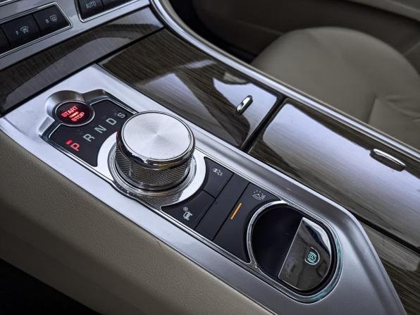 Jaguar XF I Рестайлинг с пробегом 2014 года, цена 1 550 000 рублей, 160530 км, седан, Автокод Объявления