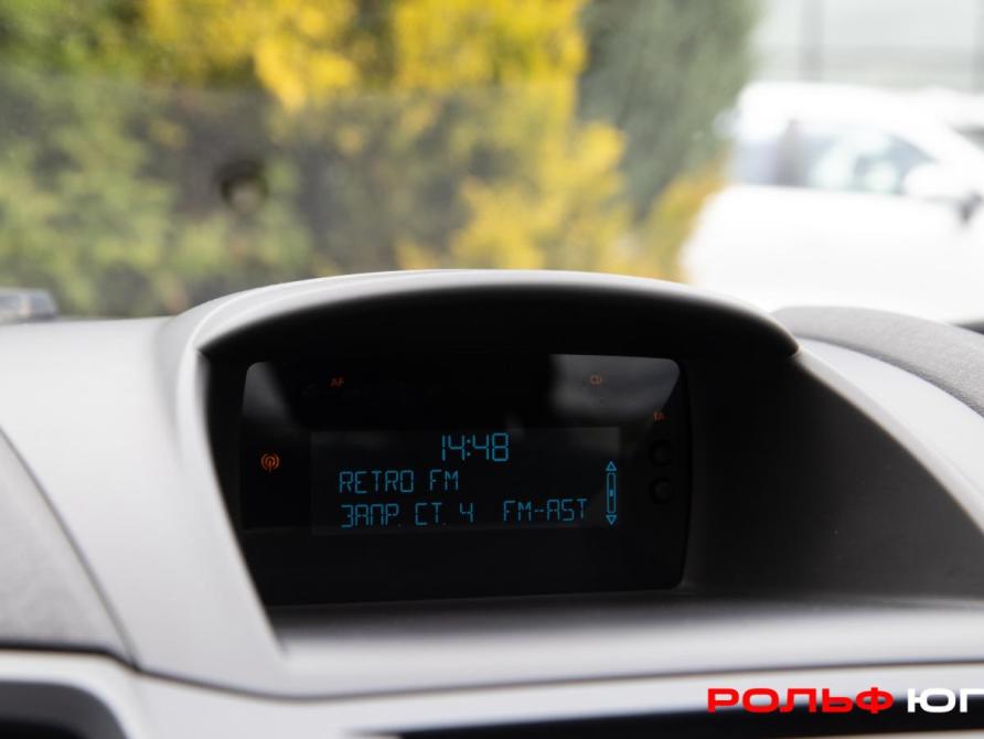 Ford Fiesta Mk6 Рестайлинг Москва  - изображение 21