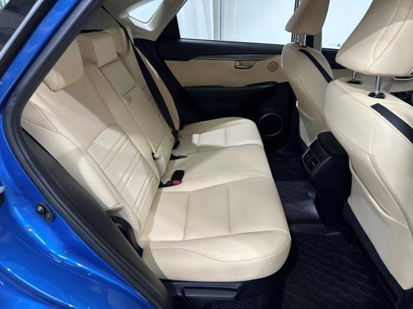 Lexus NX I с пробегом 2016 года, цена 3 040 000 рублей, 56848 км, внедорожник, Автокод Объявления