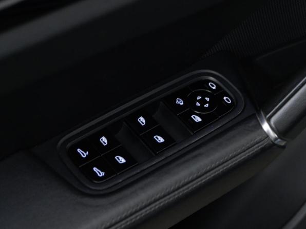 Porsche Cayenne III с пробегом 2018 года, цена 5 595 055 рублей, 132869 км, внедорожник, Автокод Объявления