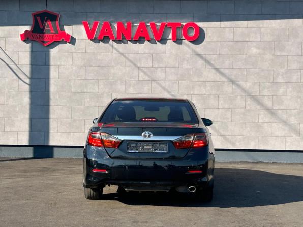 Toyota Camry VII (XV50) с пробегом 2014 года, цена 1 699 000 рублей, 239440 км, седан, Автокод Объявления