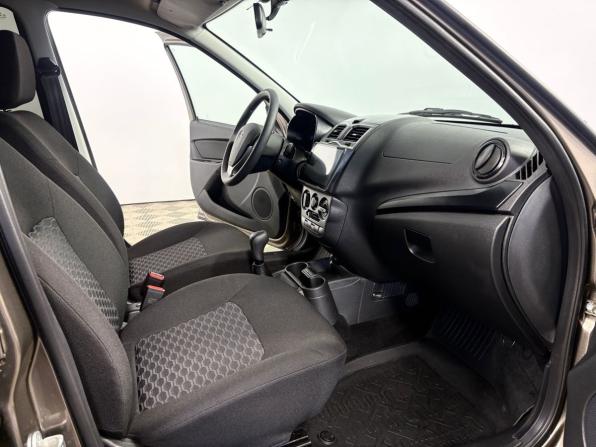 Lada (ВАЗ) Granta I Рестайлинг с пробегом 2024 года, цена 1 030 000 рублей, 1586 км, седан, Автокод Объявления