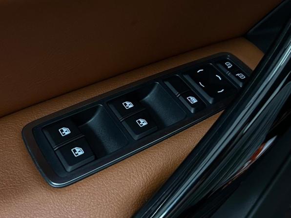 Lada (ВАЗ) Vesta I Рестайлинг (NG) с пробегом 2024 года, цена 1 380 000 рублей, 30349 км, седан, Автокод Объявления