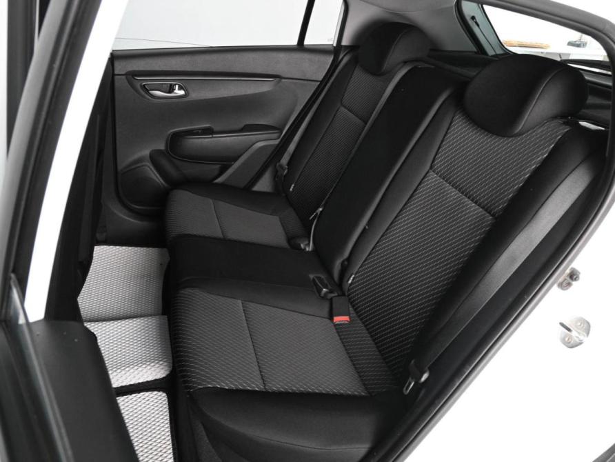 Kia Rio IV Ростов-на-Дону  - изображение 9