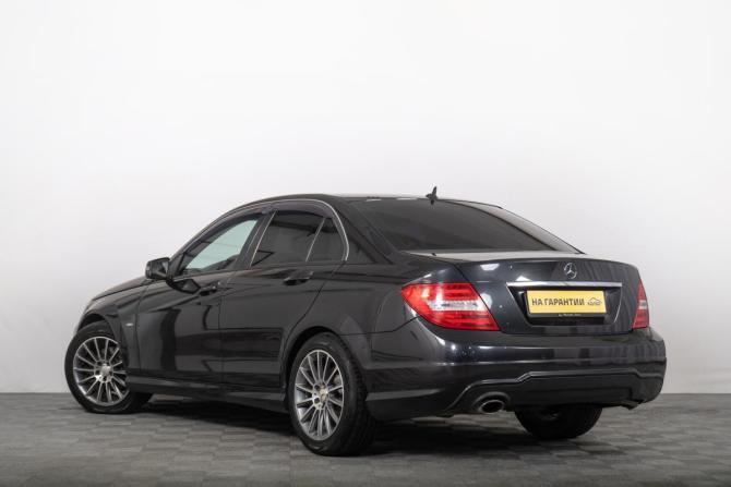 Mercedes-Benz C-Класс III (W204) Рестайлинг с пробегом 2012 года, цена 1 449 000 рублей, 204000 км, седан, Автокод Объявления