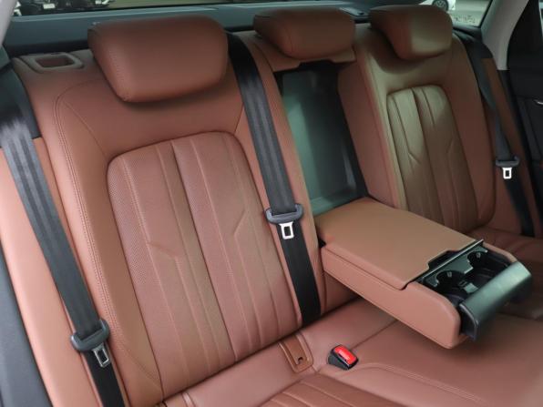 Audi A6 V (C8) с пробегом 2019 года, цена 4 599 000 рублей, 45645 км, седан, Автокод Объявления