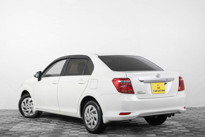 Toyota Corolla XI (E160 E170) Рестайлинг 2 с пробегом 2019 года, цена 1 319 000 рублей, 110000 км, седан, Автокод Объявления