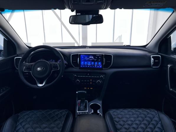 Kia Sportage IV с пробегом 2018 года, цена 2 050 000 рублей, 97952 км, внедорожник, Автокод Объявления