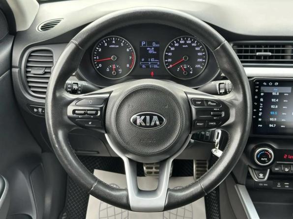 Kia Rio IV с пробегом 2017 года, цена 1 345 000 рублей, 91000 км, седан, Автокод Объявления