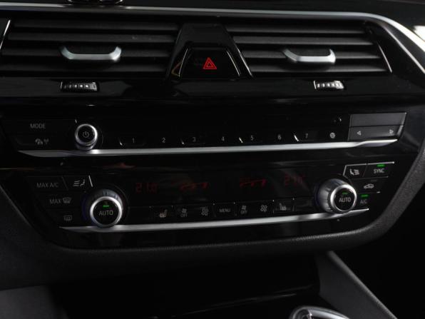 BMW 5 серии VII (G30/G31/G38) с пробегом 2018 года, цена 3 745 000 рублей, 96389 км, седан, Автокод Объявления