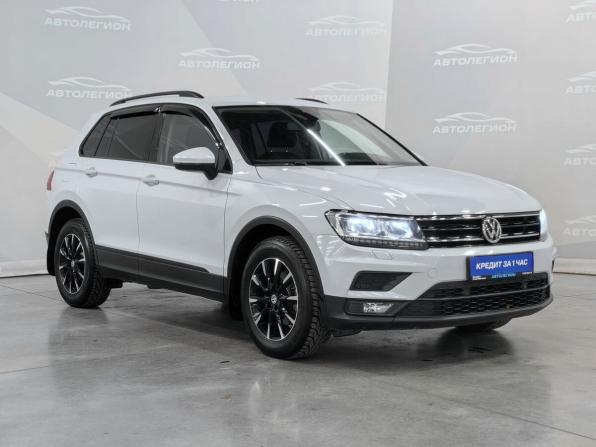 Volkswagen Tiguan II с пробегом 2019 года, цена 2 650 000 рублей, 87261 км, внедорожник, Автокод Объявления
