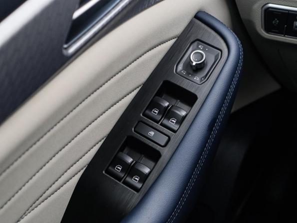 Haval F7x I Рестайлинг с пробегом 2022 года, цена 2 399 000 рублей, 6935 км, внедорожник, Автокод Объявления