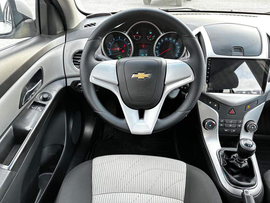 Chevrolet Cruze I Рестайлинг Волгоград  - изображение 13