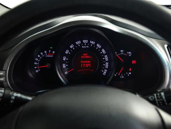 Kia Sportage III с пробегом 2010 года, цена 989 777 рублей, 230698 км, внедорожник, Автокод Объявления