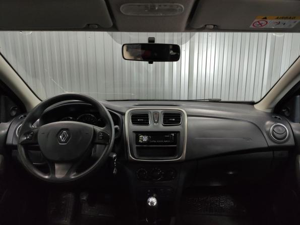 Renault Sandero II с пробегом 2015 года, цена 590 000 рублей, 91231 км, хэтчбек, Автокод Объявления