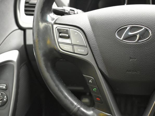 Hyundai Santa Fe III с пробегом 2014 года, цена 1 635 000 рублей, 262238 км, внедорожник, Автокод Объявления