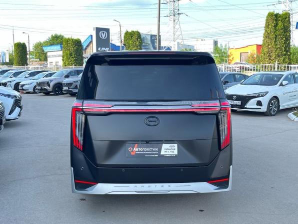 GAC M8 с пробегом 2024 года, цена 3 650 000 рублей, 95874 км, минивэн, Автокод Объявления