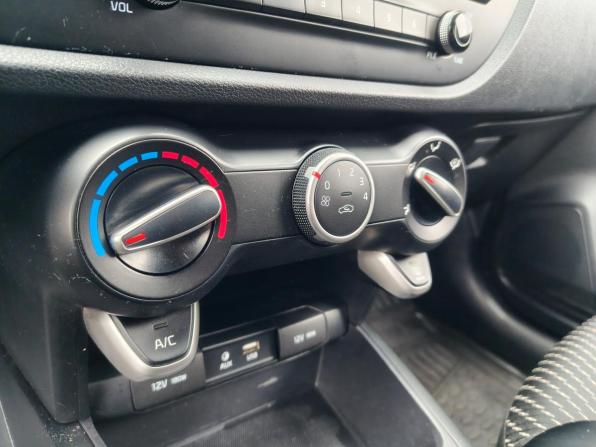 Kia Rio IV с пробегом 2019 года, цена 1 523 900 рублей, 161935 км, хэтчбек, Автокод Объявления