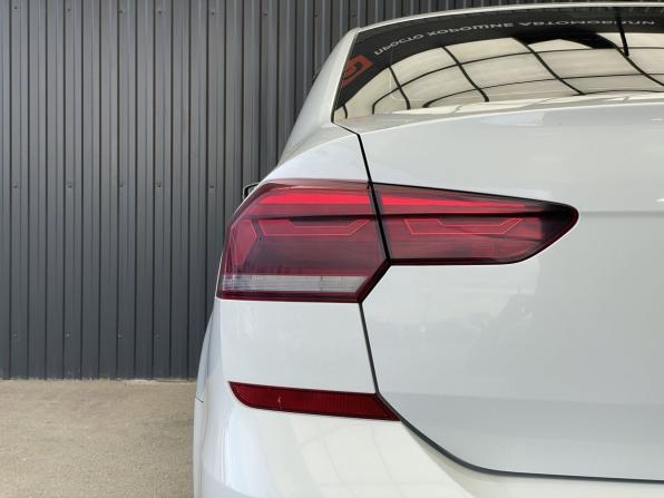 Volkswagen Polo VI с пробегом 2020 года, цена 1 387 000 рублей, 102000 км, лифтбек, Автокод Объявления