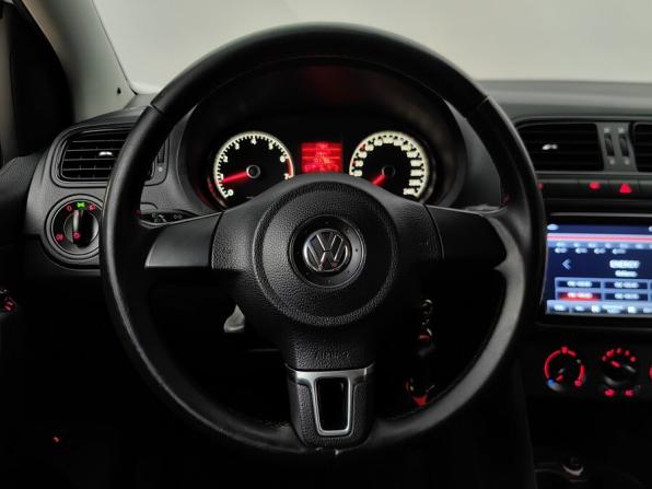 Volkswagen Polo V с пробегом 2013 года, цена 648 000 рублей, 154706 км, седан, Автокод Объявления