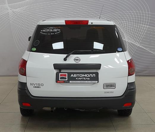 Nissan AD III Рестайлинг с пробегом 2018 года, цена 749 000 рублей, 166655 км, универсал, Автокод Объявления