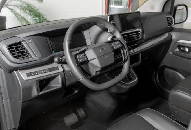 Citroen SpaceTourer I Рестайлинг с пробегом 2025 года, цена 7 249 000 рублей, 15 км, минивэн, Автокод Объявления