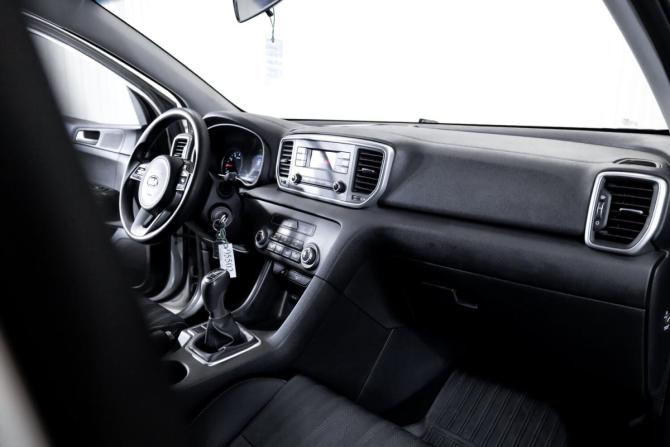 Kia Sportage IV Рестайлинг с пробегом 2018 года, цена 1 999 000 рублей, 90430 км, внедорожник, Автокод Объявления