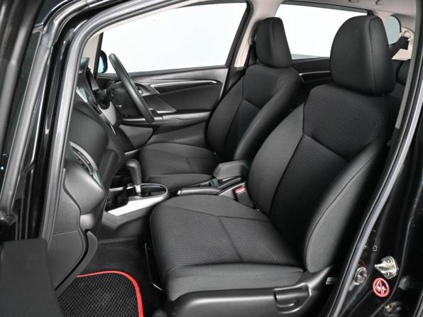 Honda Fit III Рестайлинг с пробегом 2018 года, цена 1 159 000 рублей, 91458 км, хэтчбек, Автокод Объявления