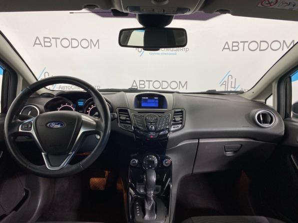 Ford Fiesta Mk6 Рестайлинг с пробегом 2016 года, цена 829 000 рублей, 134784 км, хэтчбек, Автокод Объявления