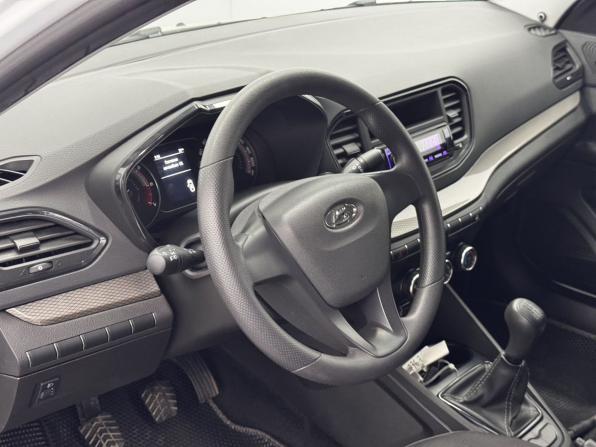 Lada (ВАЗ) Vesta I Рестайлинг (NG) с пробегом 2023 года, цена 1 139 000 рублей, 42193 км, седан, Автокод Объявления