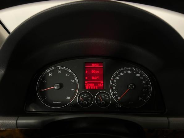 Volkswagen Touran I Рестайлинг с пробегом 2010 года, цена 685 000 рублей, 127000 км, компактвэн, Автокод Объявления