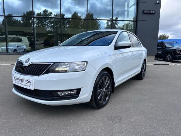 Skoda Rapid I Рестайлинг с пробегом 2017 года, цена 1 349 000 рублей, 101850 км, лифтбек, Автокод Объявления