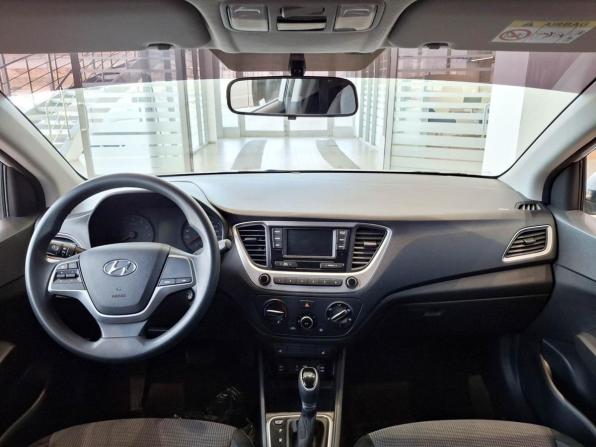 Hyundai Solaris II с пробегом 2018 года, цена 1 501 000 рублей, 71008 км, седан, Автокод Объявления