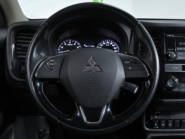 Mitsubishi Outlander III Рестайлинг 3 с пробегом 2019 года, цена 1 890 000 рублей, 86000 км, внедорожник, Автокод Объявления