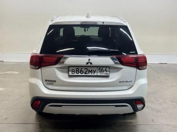 Mitsubishi Outlander III Рестайлинг 3 с пробегом 2019 года, цена 2 039 000 рублей, 164000 км, внедорожник, Автокод Объявления