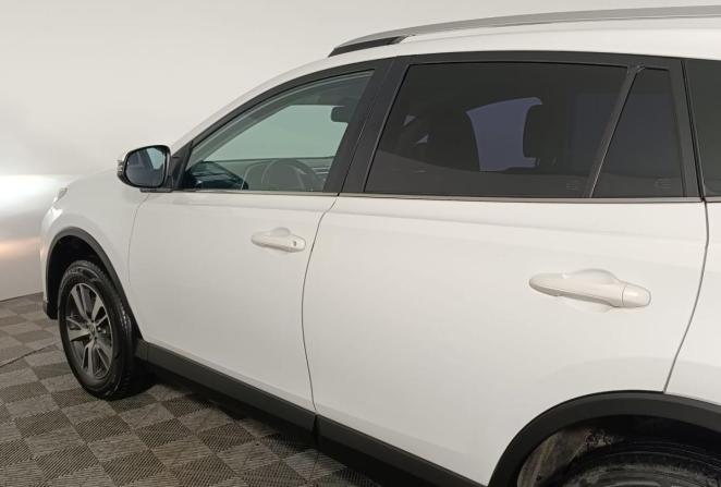 Toyota RAV4 IV (XA40) Рестайлинг с пробегом 2018 года, цена 2 530 000 рублей, 174825 км, внедорожник, Автокод Объявления