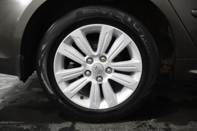 Kia Magentis II Рестайлинг с пробегом 2010 года, цена 799 000 рублей, 99000 км, седан, Автокод Объявления