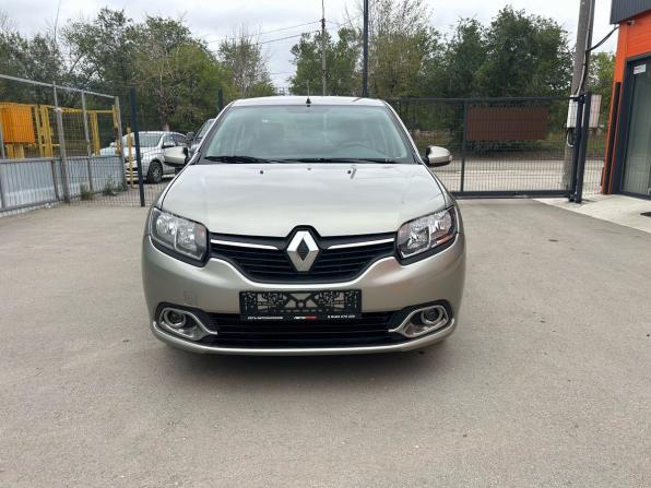 Renault Logan II с пробегом 2014 года, цена 540 000 рублей, 223000 км, седан, Автокод Объявления