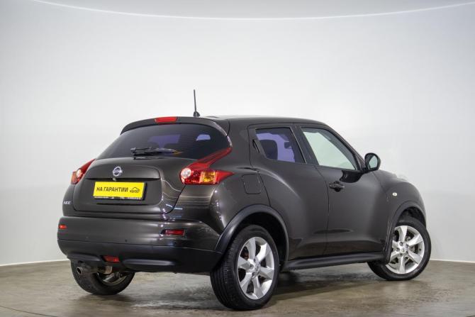 Nissan Juke I с пробегом 2011 года, цена 1 229 000 рублей, 136000 км, внедорожник, Автокод Объявления