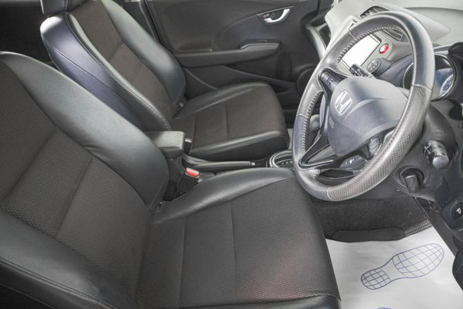 Honda Fit Shuttle I с пробегом 2012 года, цена 1 089 000 рублей, 190000 км, универсал, Автокод Объявления