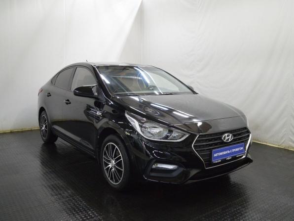 Hyundai Solaris II с пробегом 2018 года, цена 906 000 рублей, 230448 км, седан, Автокод Объявления